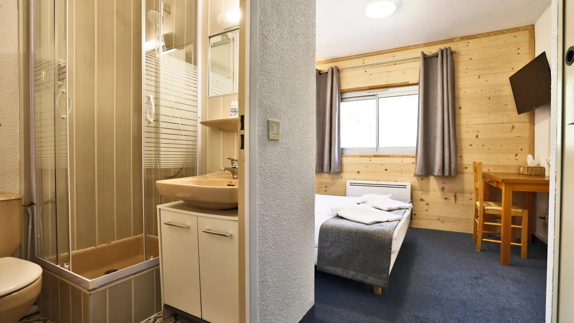 Le Balcon Des Ecrins Hotel Reallon