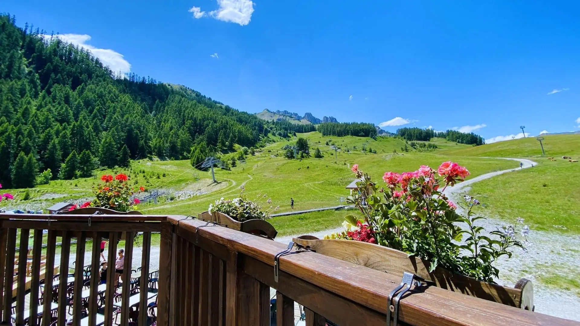 Le Balcon Des Ecrins Hotel Reallon